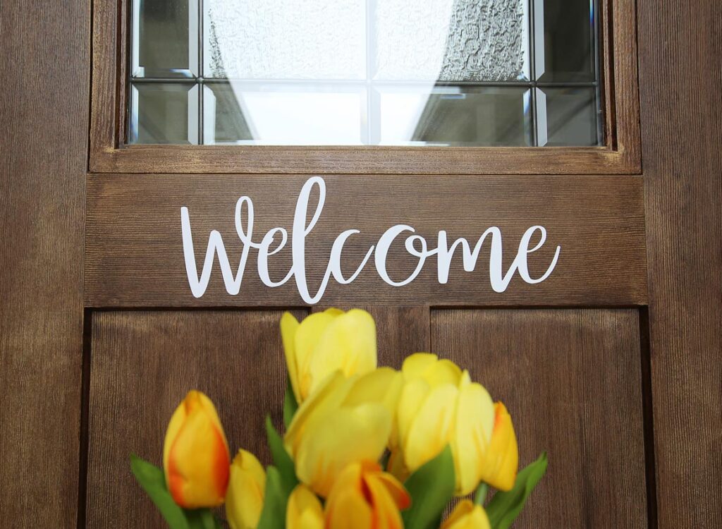 Welcome door